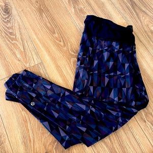 Lululemon geometric leggings